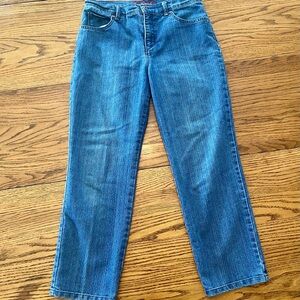NWOT Gloria Vanderbilt Amanda Jeans | 8 Petite
